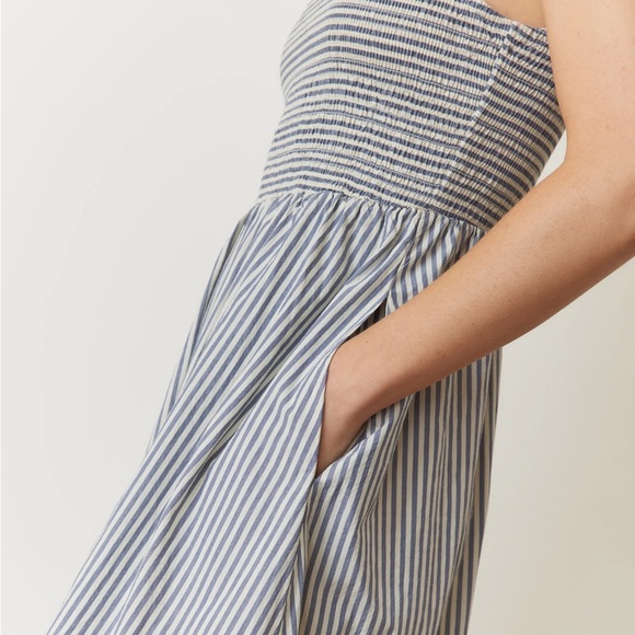 Darcy Poplin Smocked Dress NWT XS - Picture 3 of 8